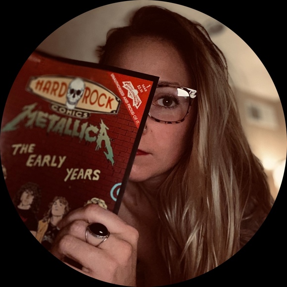 Profile Picture of Carley Ferrenberg (@hotcarl77) on Poshmark