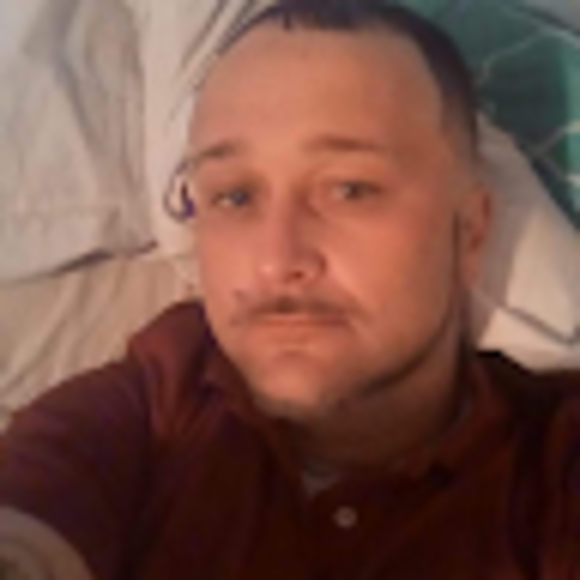 Profile Picture of Daniel Cisson (@danielcisson3) on Poshmark