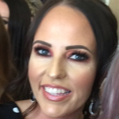 Profile Picture of Leah Robinson (@LeahGraham_85) on Twitter