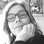 Profile Picture of Andrea Hobbs (@arnieknits) on Instagram