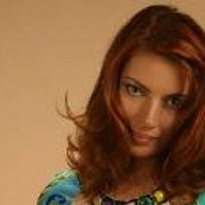 Profile Picture of Veronica Riggs (@Journeybop) on Twitter