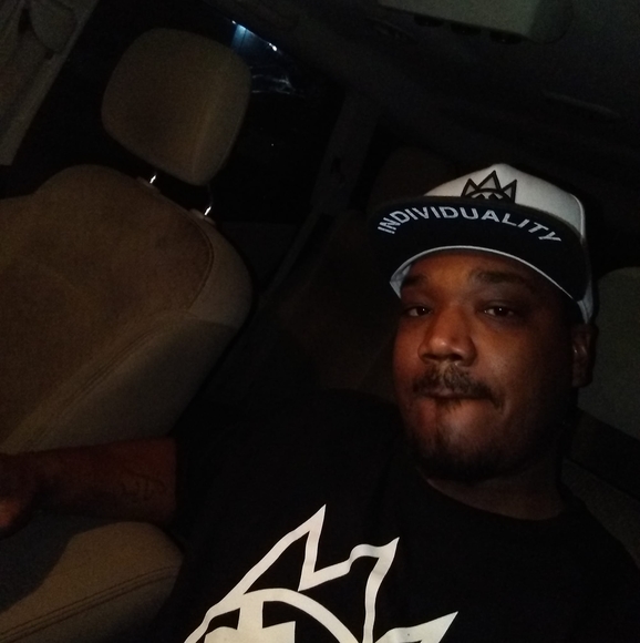 Profile Picture of Jeremy Mcgee (@mcgee_prince) on Poshmark