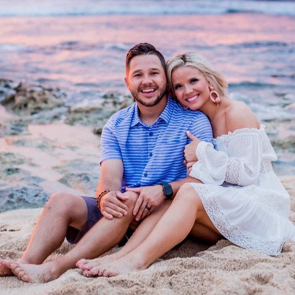 Profile Picture of Kristin Huie (@kristinhuie) on Poshmark