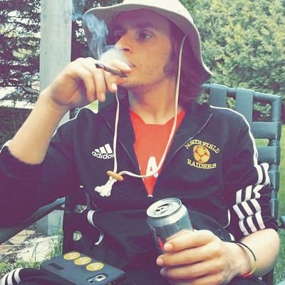 Profile Picture of Alexander Stanton (@batmanyourass) on Twitter