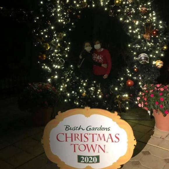 Profile Picture of Shawna Pike (@sbear5507) on Poshmark