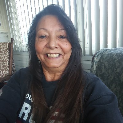 Profile Picture of yolanda schneider (@yolanda13172110) on Twitter