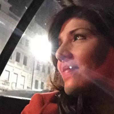 Profile Picture of Angie (@AngieClavijo) on Twitter