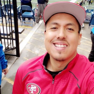 Profile Picture of Jose Nolasco (@giantssharks49) on Twitter