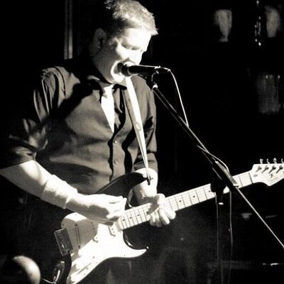 Profile Picture of Paul Holland (@ollie2wice) on Twitter