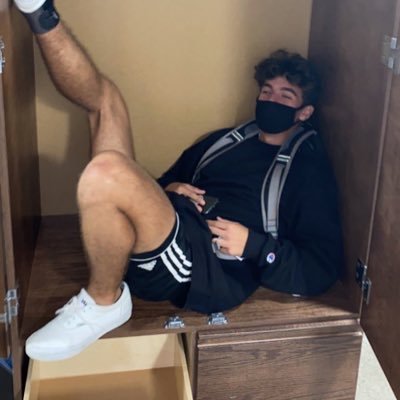 Profile Picture of spencer markham (@MarkhamSpencer) on Twitter