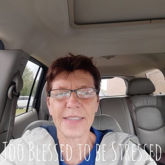 Profile Picture of Lisa Hammock (@lisahammock12) on Poshmark