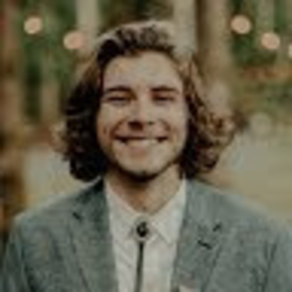 Profile Picture of Matt Hussey (@matthussey10) on Poshmark