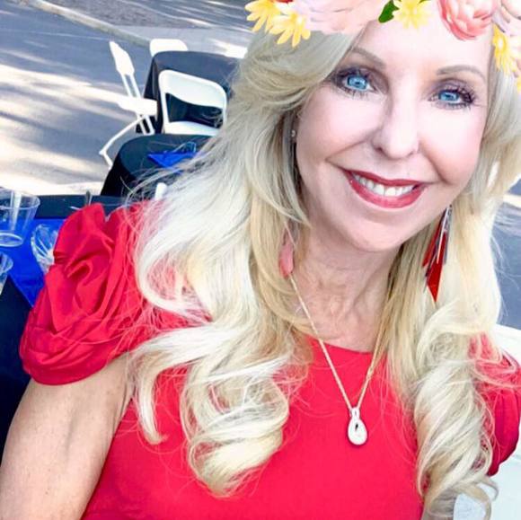 Profile Picture of Marianne Sudmeier (@mas57) on Poshmark