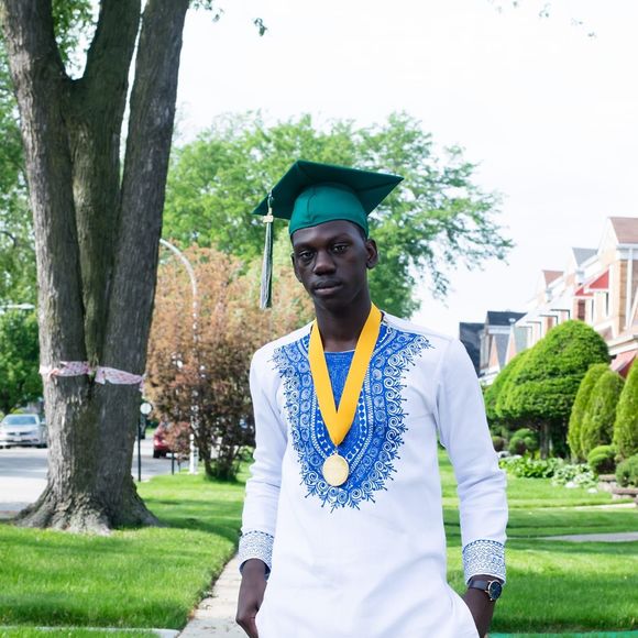 Profile Picture of Enoch Ameyaw (@enoch41901) on Poshmark