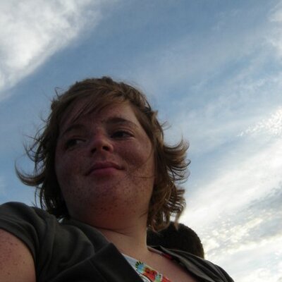 Profile Picture of Lynne Albert (@lynne_albert) on Twitter