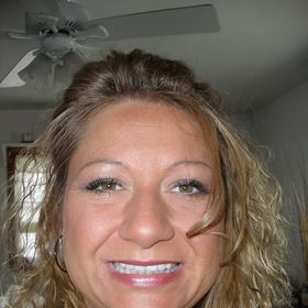 Profile Picture of Rachelle Stillwell Matthews (@rock800r) on Pinterest