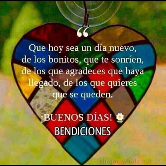 Profile Picture of Clara n Gonzalez (@noemivoc) on Poshmark