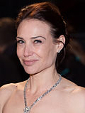 Profile Picture of Claire Forlani - Wikipediaon Wikipedia