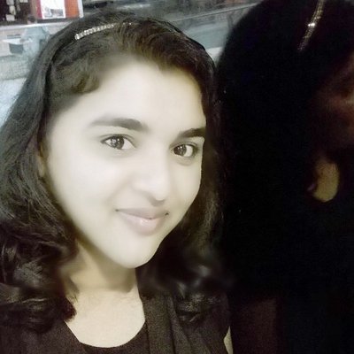 Profile Picture of Rose Rash (@RoseRash2) on Twitter