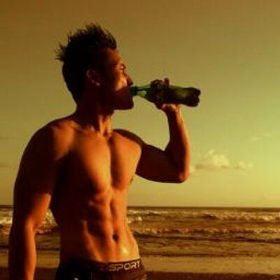 Profile Picture of Raymond Abraham (@Raymond_abe) on Twitter