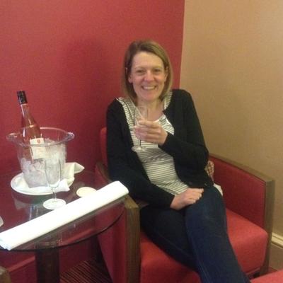 Profile Picture of Jo Downie (@Jod1972) on Twitter