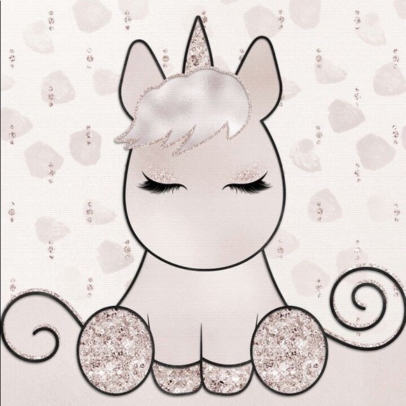 Profile Picture of Ariel Rangel-pereira (@prettyunicorn23) on Poshmark