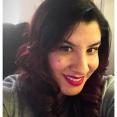 Profile Picture of Eileen Flores (@EneidaStonelea) on Twitter