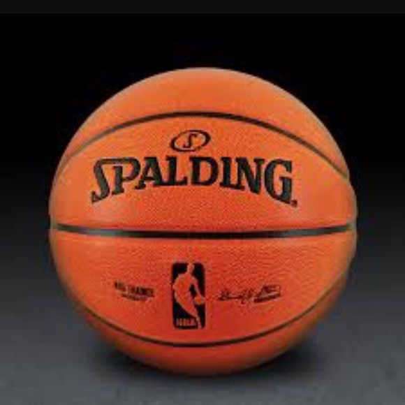 Profile Picture of Nathan Kotas (@fashiondude12) on Poshmark