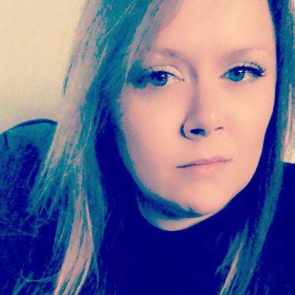 Profile Picture of Kaley Scott (@kaleyscott765) on Poshmark