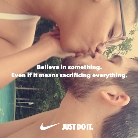 Profile Picture of Keahna Thompson (@keahnathompson) on Poshmark