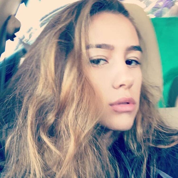 Profile Picture of Bree Bartkus (@breebartkus) on Poshmark