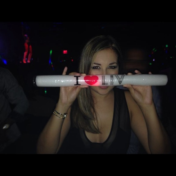 Profile Picture of Ariadna Chavez (@arichavez) on Poshmark