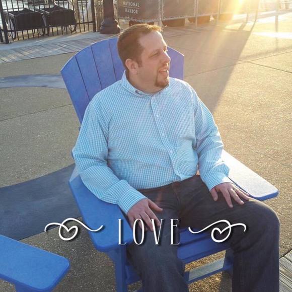 Profile Picture of Candace Bickmore (@candylandva) on Poshmark