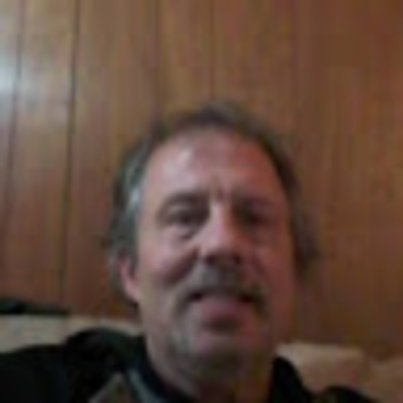 Profile Picture of Sam Cross (@samuelcross71) on Poshmark