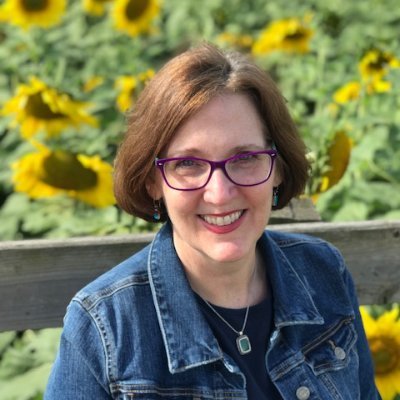 Profile Picture of Lisa Shaughnessy (@ehshaughnessy) on Twitter