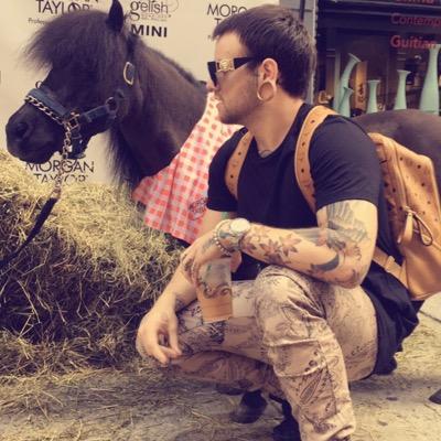 Profile Picture of Matthew Thomas Hess (@thisismatthess) on Twitter