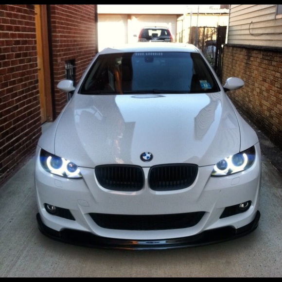 Profile Picture of David Ilchishin (@david123101) on Poshmark