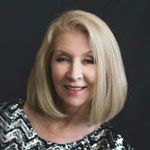 Profile Picture of Carol Robertson (@crjewelrydesign) on Instagram