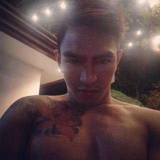 Profile Picture of Dave Teves (@King__David_15) on Twitter