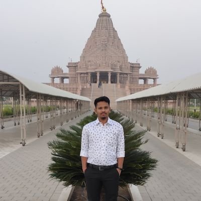 Profile Picture of Jay Solanki (@Jaysolanki33) on Twitter