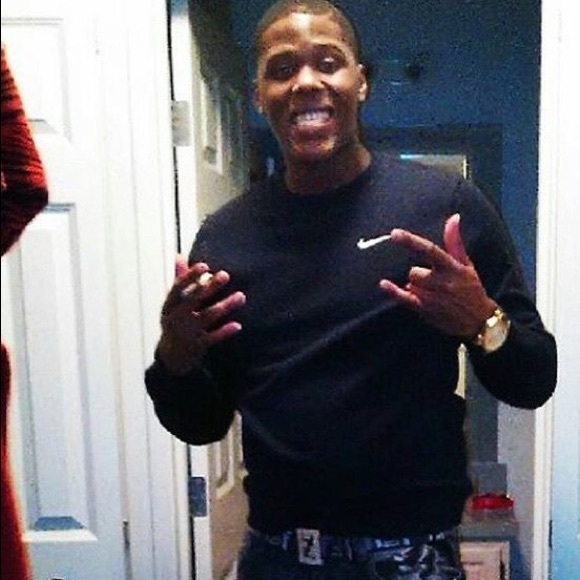 Profile Picture of Quentin Phillips (@qmoney56) on Poshmark