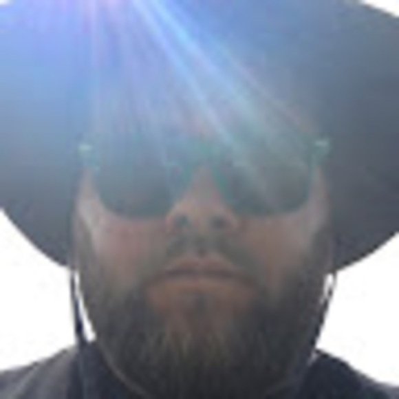 Profile Picture of Jackson Bredehoft (@jbredehoft1) on Poshmark