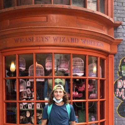 Profile Picture of Hayden Walters (@Hayden_Walters) on Twitter