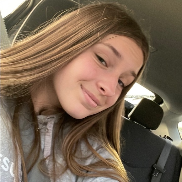 Mariana Ivanova - Poshmark Profile Picture of Mariana Ivanova (@mariana_iva) on Poshmark