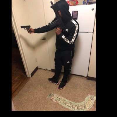 Profile Picture of RIP Don Wall 🤞🏾 (@RekCoolin) on Twitter