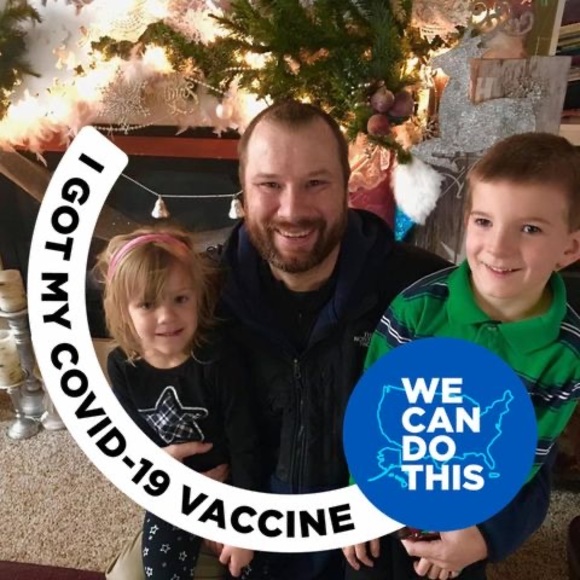 Profile Picture of Josh Bandow (@jband5316) on Poshmark