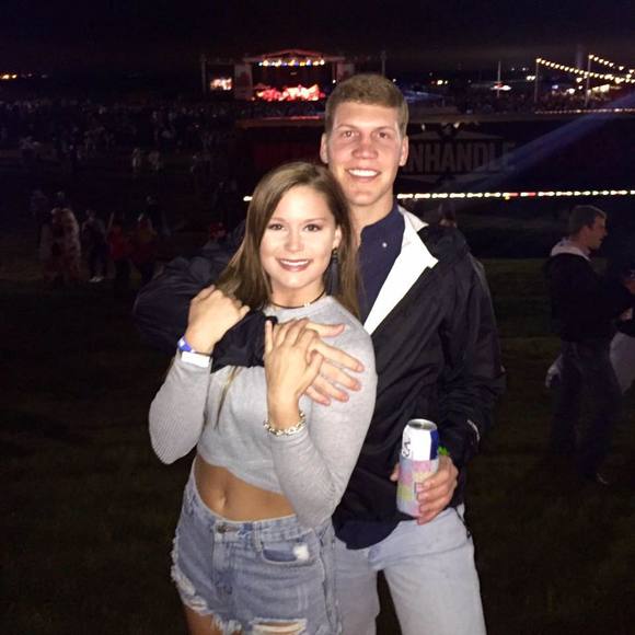 Profile Picture of Blake Templeton (@btempleton13) on Poshmark