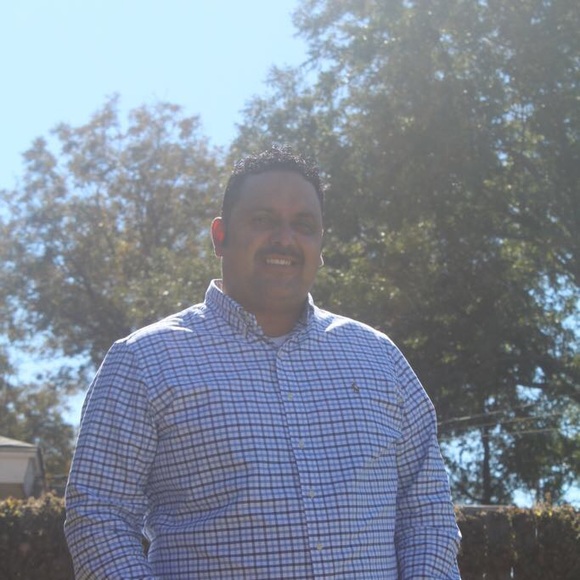 Profile Picture of Jose Diosdado (@joedios) on Poshmark