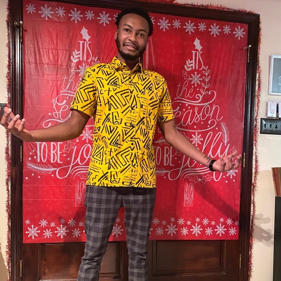 Profile Picture of Tyran Butler (@tyran99) on Poshmark
