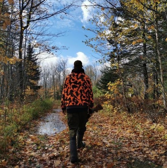 Profile Picture of Marc-antoine Rioux frisé (@poutouyemoune) on Poshmark